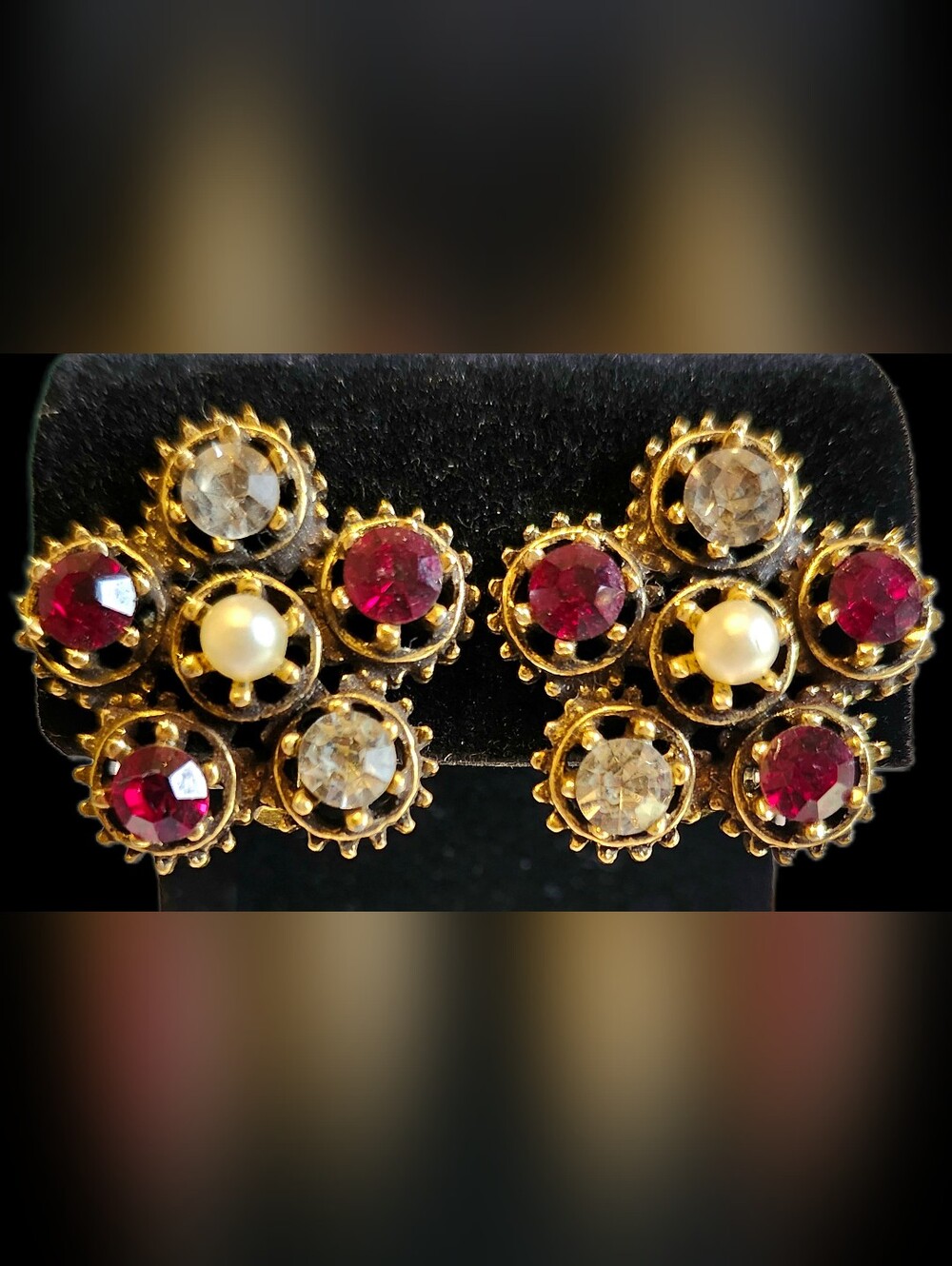 Vintage 1950s Rhinestone & Faux Pearl Cluster Earrings & Bracelet - Picture 5 of 10